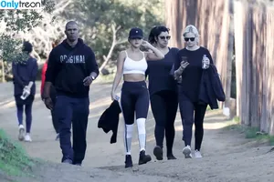 Selena Gomez / selena.gomez / selenagomez nude photo #9014