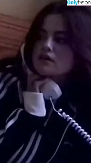 Selena Gomez / selena.gomez / selenagomez nude photo #9081