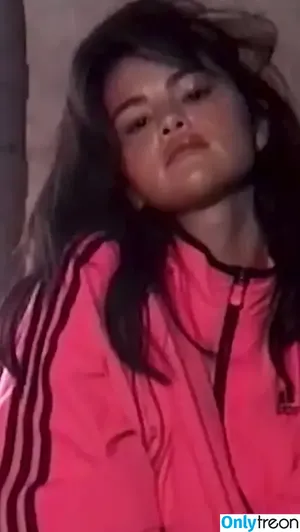 Selena Gomez / selena.gomez / selenagomez nude photo #9085