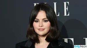Selena Gomez / selena.gomez / selenagomez nude photo #9101