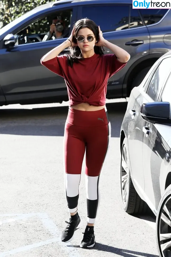 Selena Gomez nude photo #9027 (selena.gomez / selenagomez)
