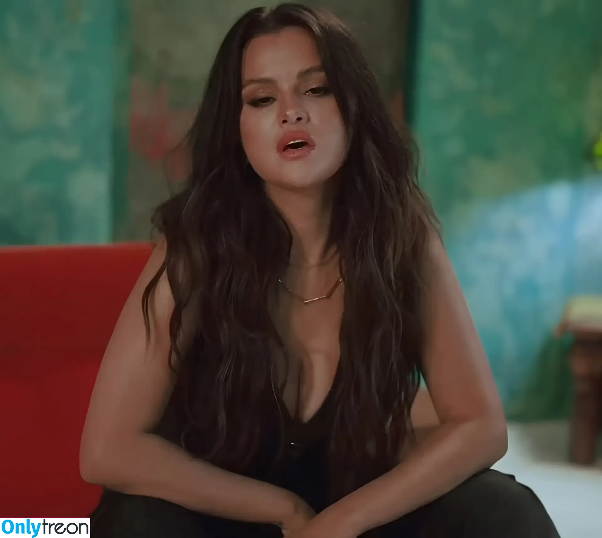 Selena Gomez nude photo #9125 (selena.gomez / selenagomez)