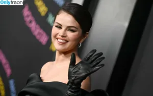 Selena Gomez / selena.gomez / selenagomez nude photo #8130