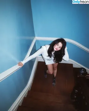 Selena Gomez / selena.gomez / selenagomez nude photo #8898