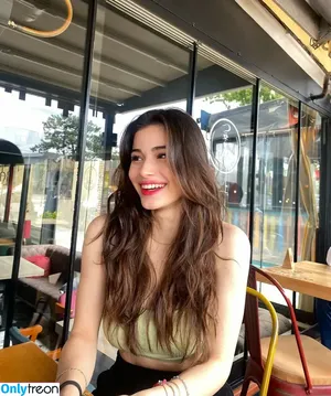 selinhayat.0 / selinhayaat nude photo #0011