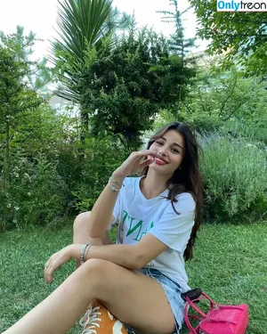 selinhayat.0 / selinhayaat nude photo #0033