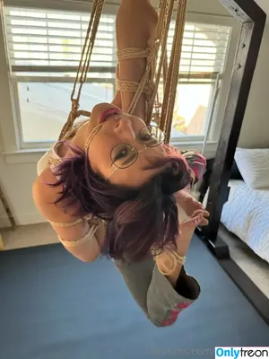 Selkieskins nude photo #0080