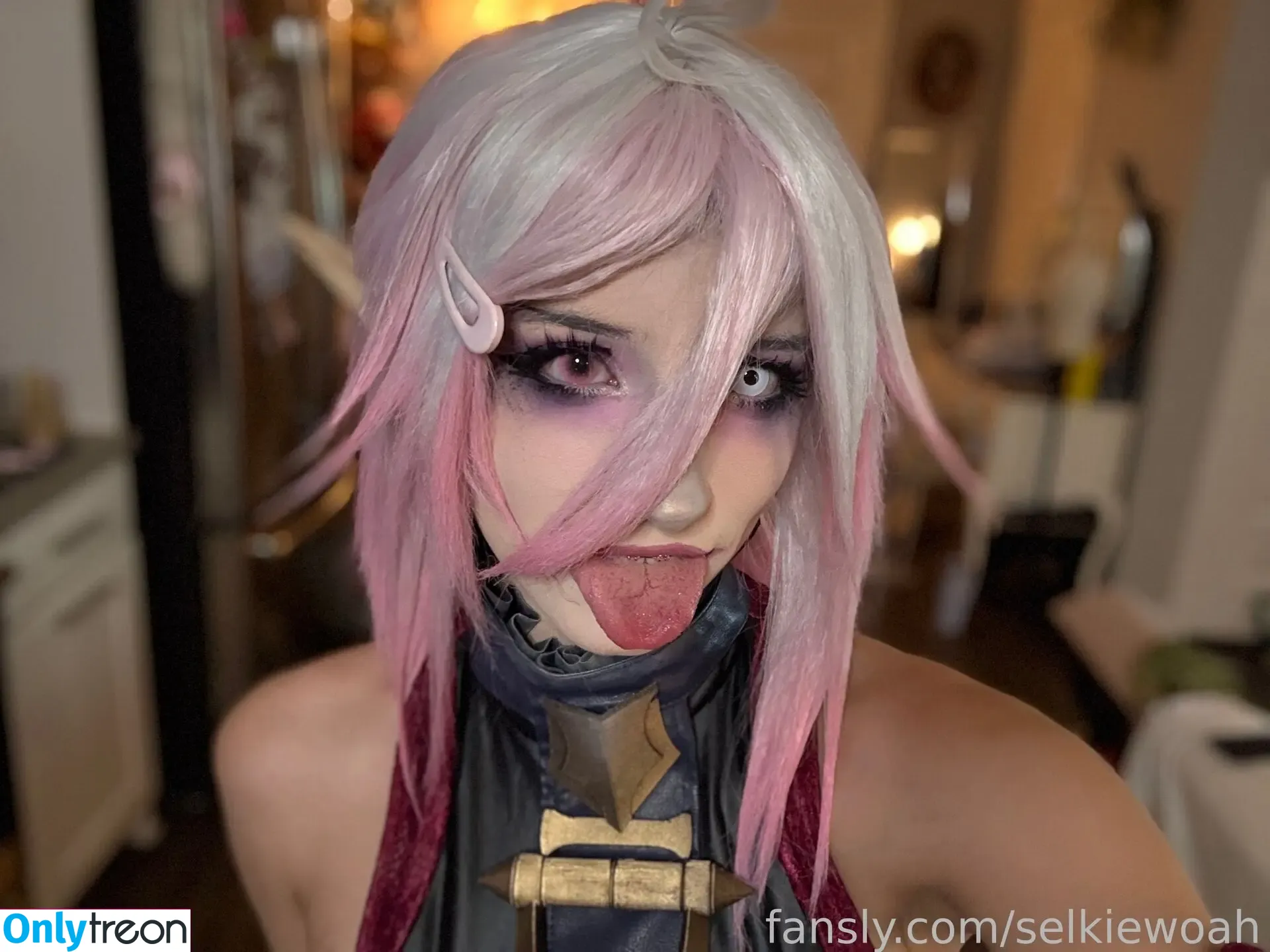 selkiewoah nude photo #0211 (selkiewoah)