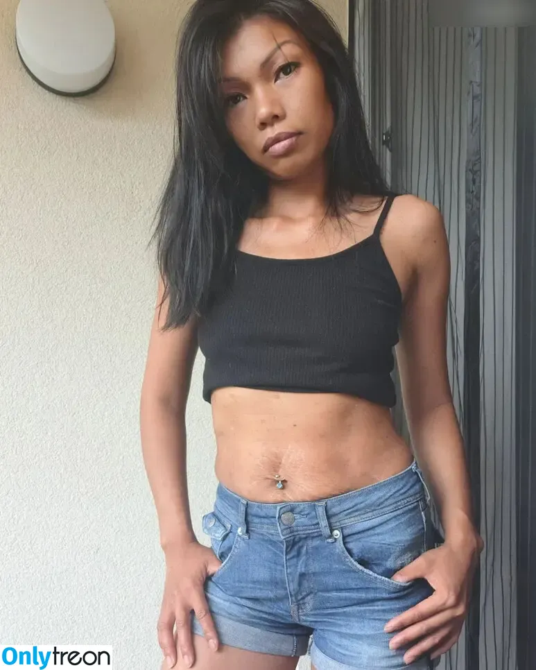 SemanthaBlue nude photo #0002 (semantha)