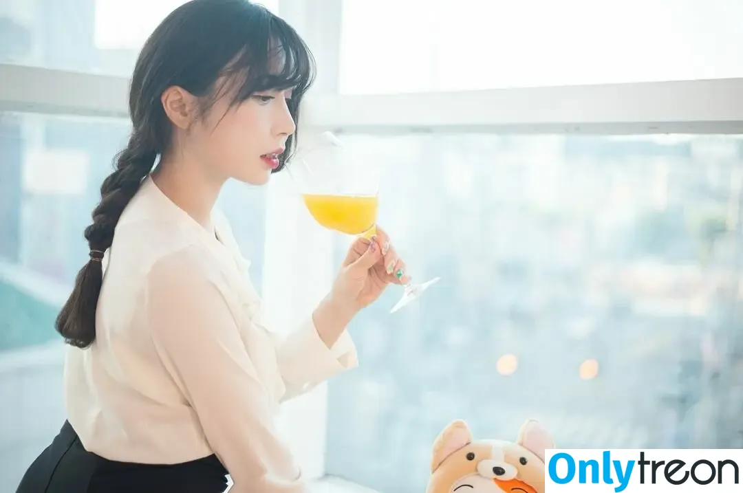 Semi_Gyuri nude photo #0012 (GYURI 🍊 규리)