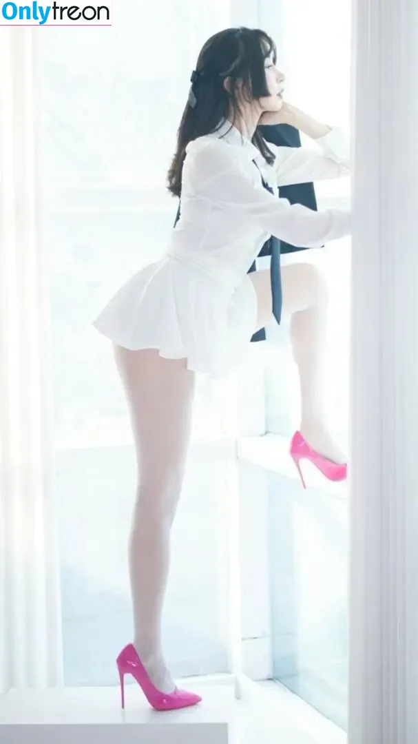 Semi_Gyuri nude photo #0019 (GYURI 🍊 규리)