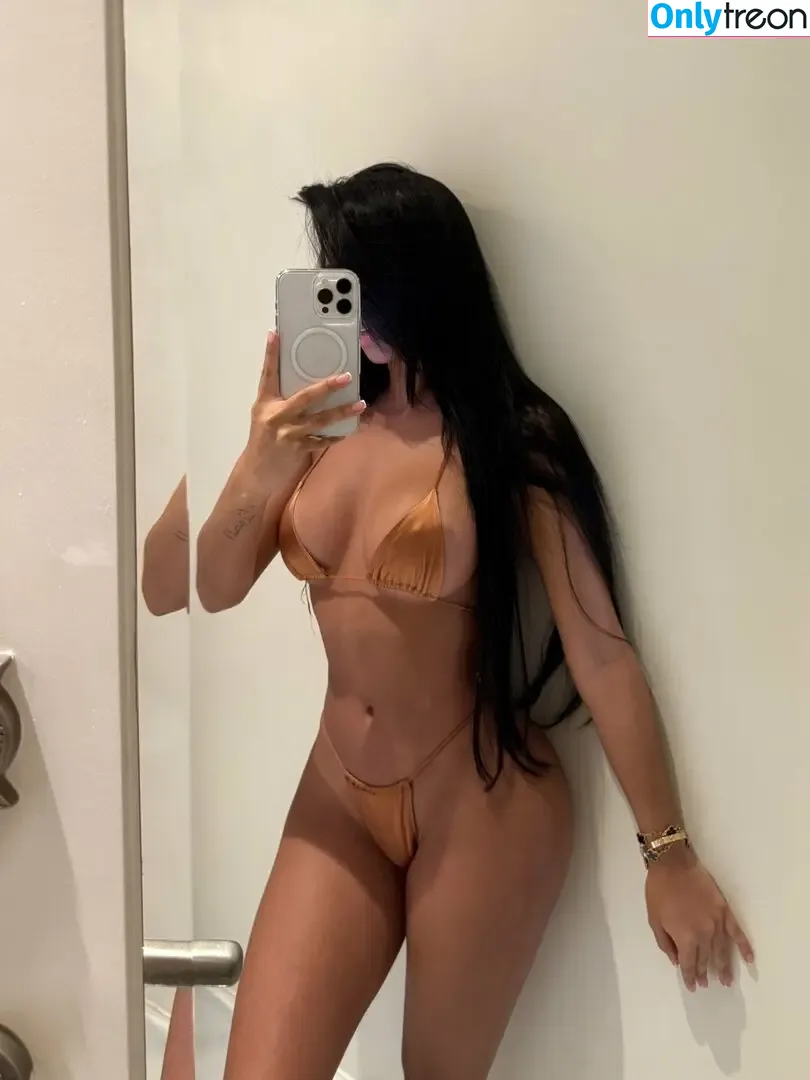 Seniaax3 nude photo #0033 (Seniaax3)