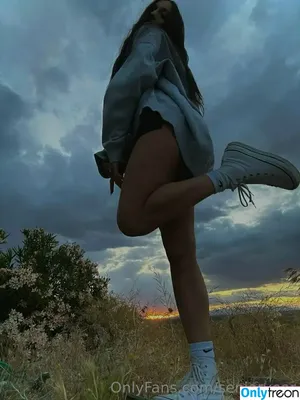 senioryear / Alexis / senioryearnetflix nude photo #0242