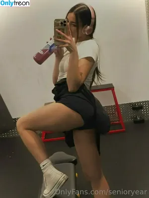 senioryear / Alexis / senioryearnetflix nude photo #0355