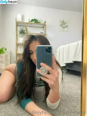 senioryear / Alexis / senioryearnetflix nude photo #0402