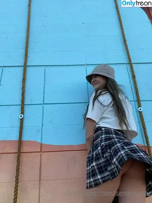 senioryear / Alexis / senioryearnetflix nude photo #0493