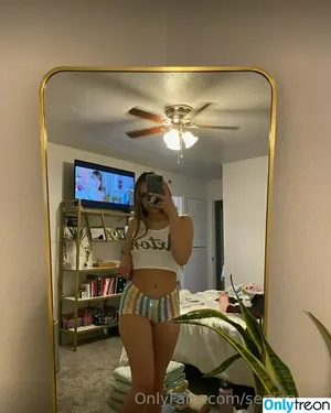 senioryear / Alexis / senioryearnetflix nude photo #0503