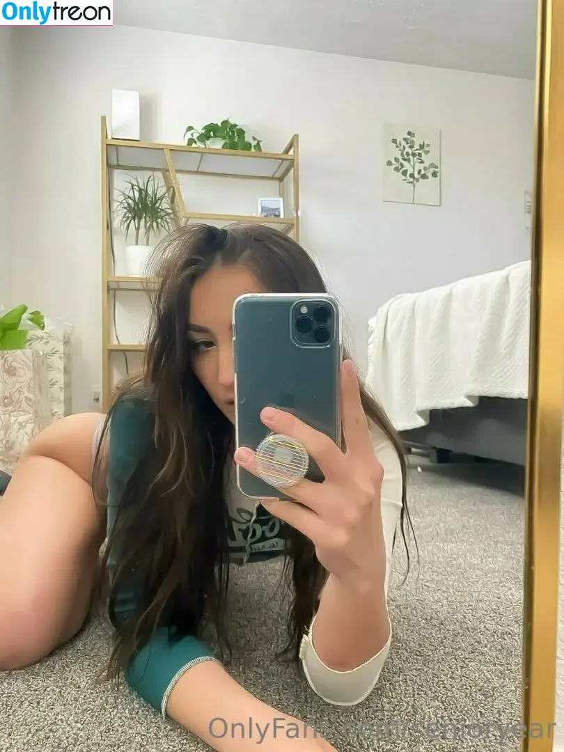 senioryear nude photo #0402 (Alexis / senioryearnetflix)
