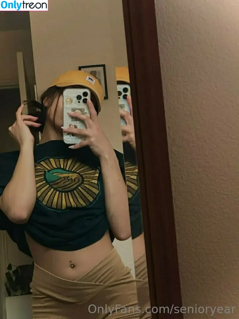 senioryear nude photo #0528 (Alexis / senioryearnetflix)