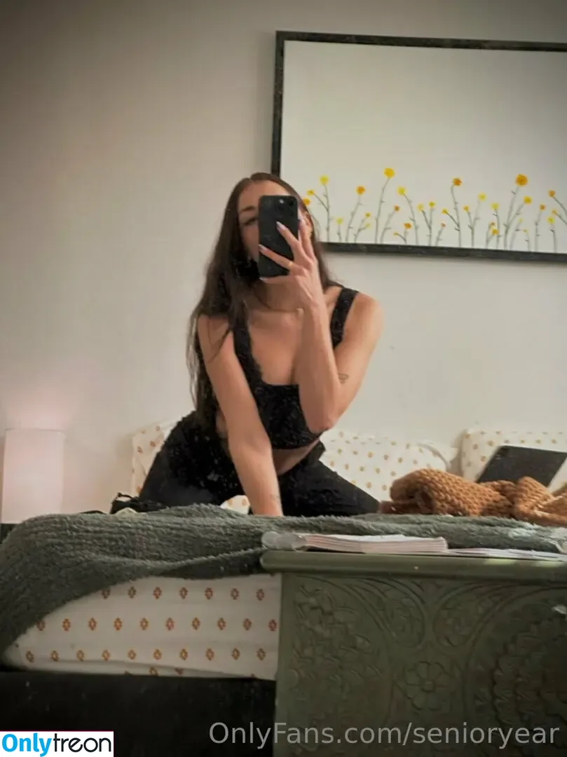 senioryear nude photo #0590 (Alexis / senioryearnetflix)