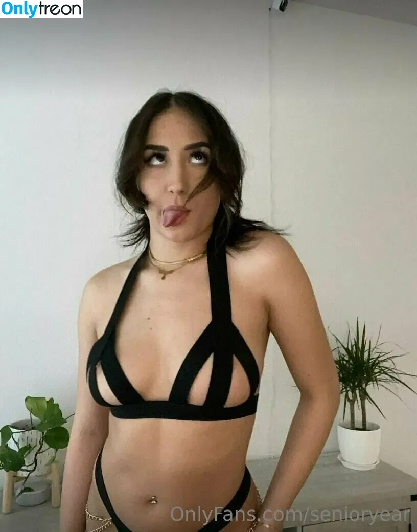 senioryear nude photo #0650 (Alexis / senioryearnetflix)