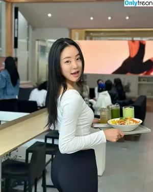 Seokyeong 1.7.1 / 1.7.1 nude photo #0093