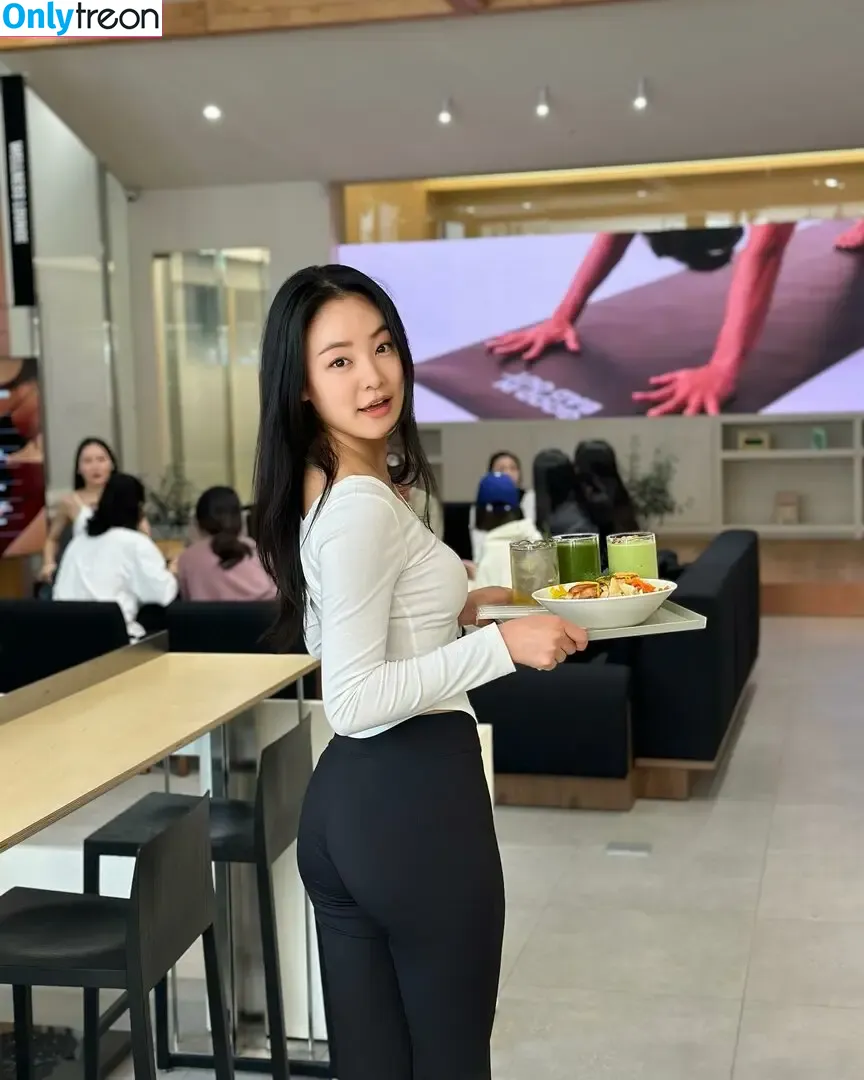 Seokyeong 1.7.1 nude photo #0092 (1.7.1)