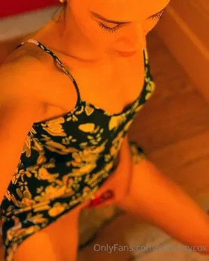 Serenity Cox / Hotwife / serenitycox / serenitycoxto nude photo #0069