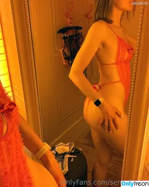 Serenity Cox / Hotwife / serenitycox / serenitycoxto nude photo #1177
