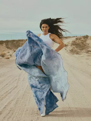Serinda Swan / serindaswan nude photo #0201