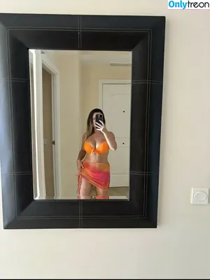 Sexilexiuk / sexilexi1k / sexylexi28k nude photo #0001