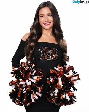 Sexy Cheerleaders / College / NBA / NFL / dporazinski / others nude photo #0118