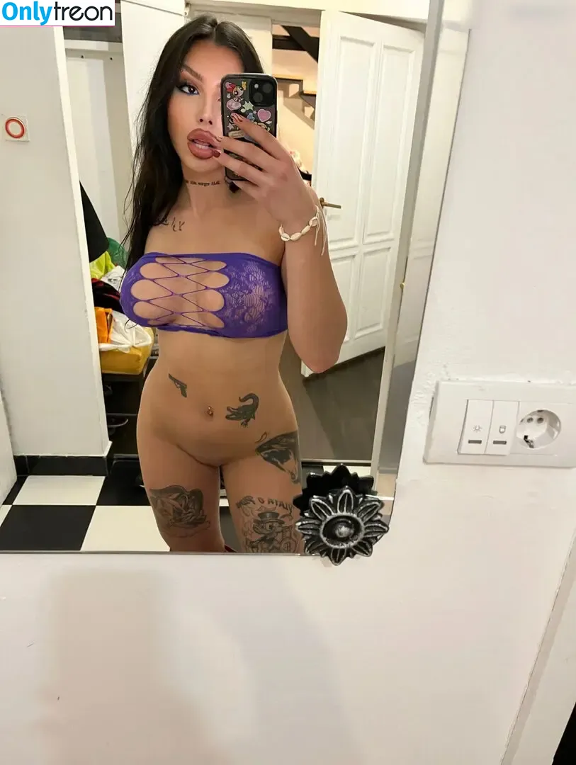 sexynalaa nude photo #0036 (yourbabynalaa)