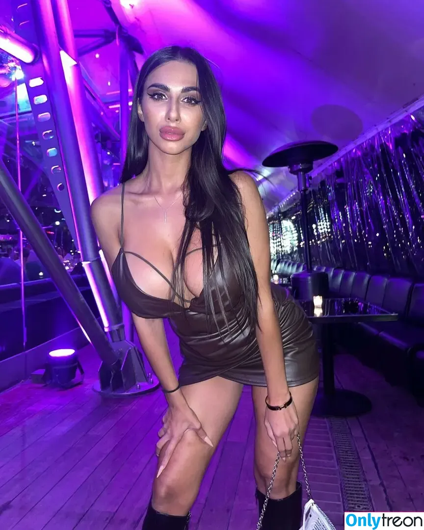 Sfamurri nude photo #0030 (Sfamurri)