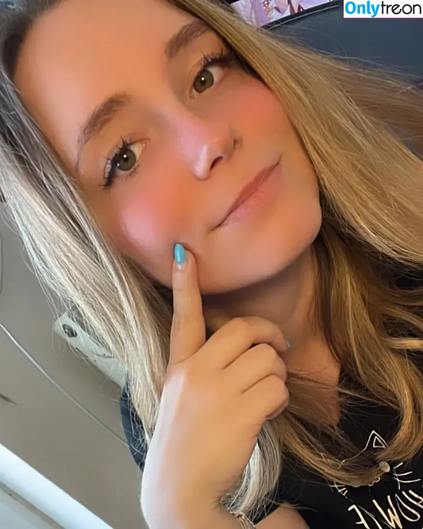 SGAhri nude photo #0015 (ttv_sgahri)