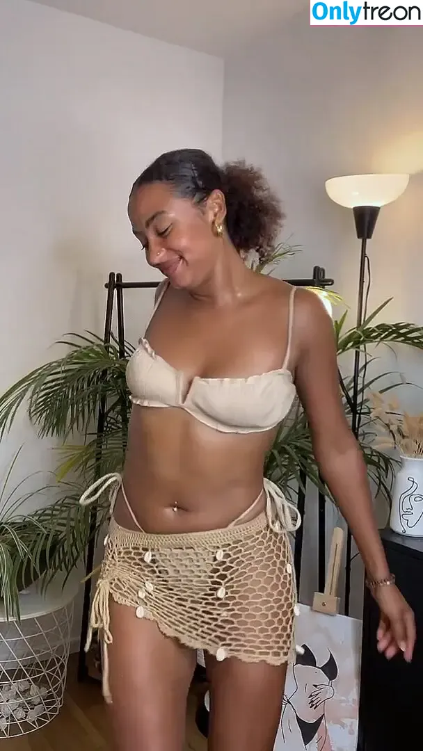Shaggy Baggy nude photo #0003 (shaggy.baggy)