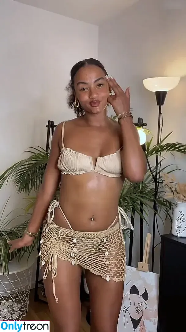 Shaggy Baggy nude photo #0006 (shaggy.baggy)