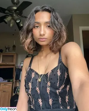  nude photo #0003