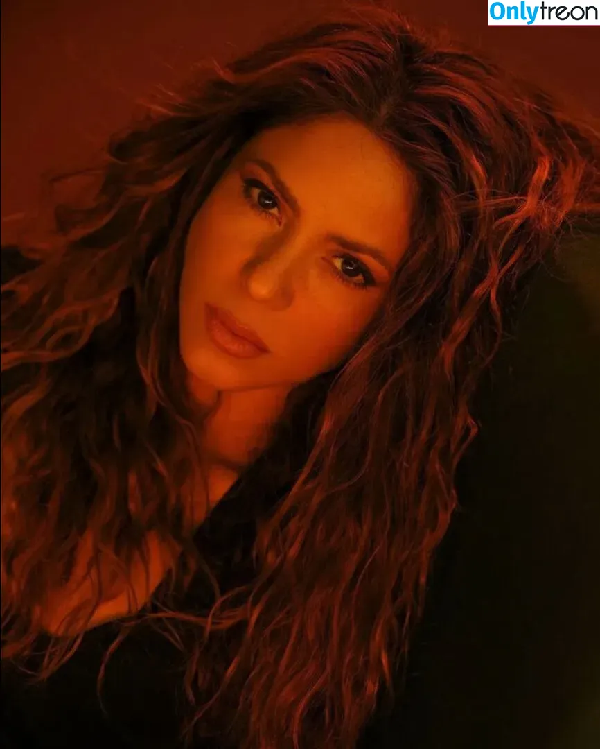 Shakira nude photo #0250 (shakkira)