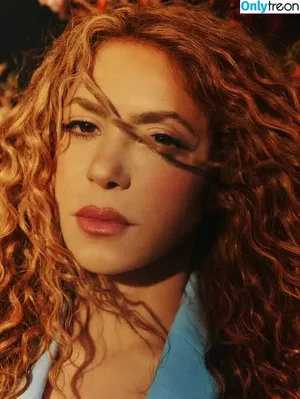 Shakira / shakkira nude photo #1342