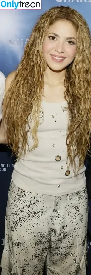 Shakira / shakkira nude photo #1355