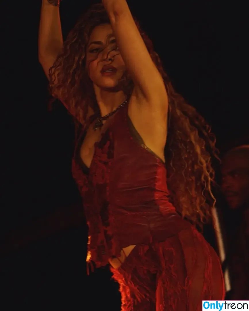 Shakira nude photo #1280 (shakkira)
