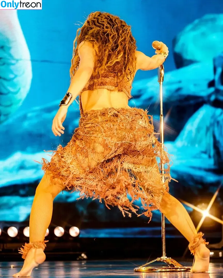Shakira nude photo #1333 (shakkira)