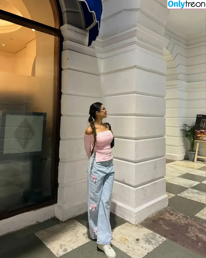 Shambhavi Singh nude photo #0075 (shambhavi1997)
