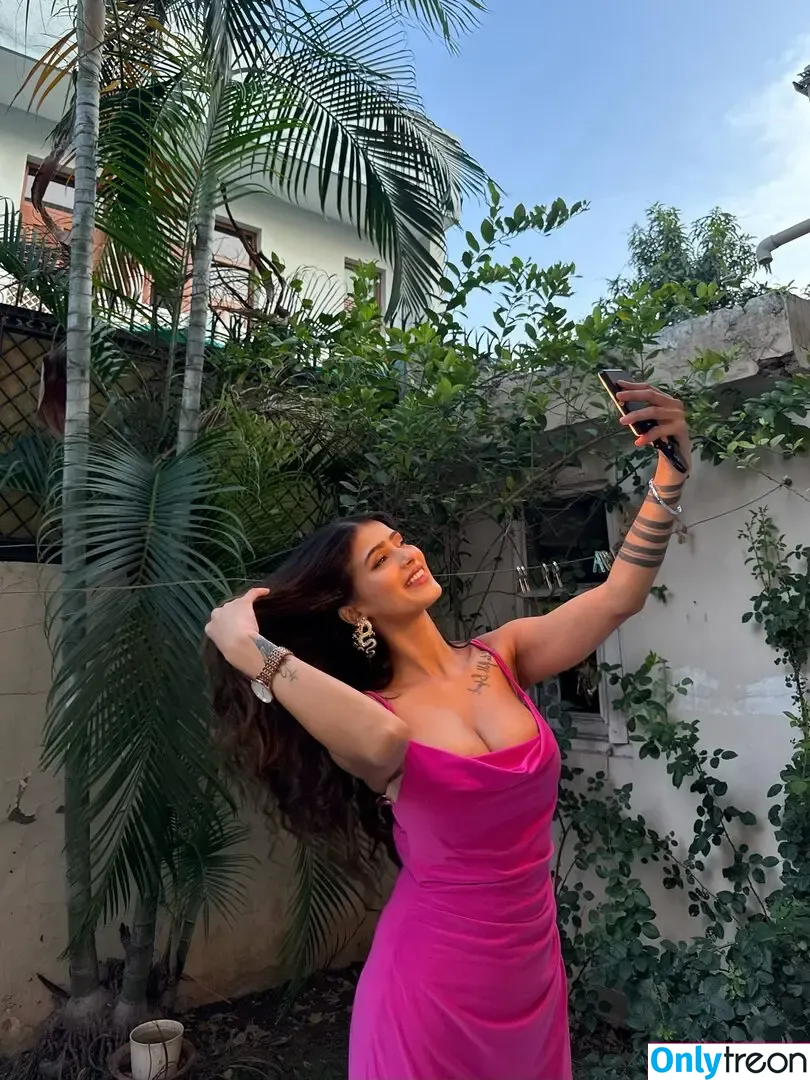 Shambhavi Singh nude photo #0094 (shambhavi1997)