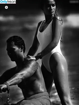 Shanina Shaik / shaninamshaik nude photo #0791