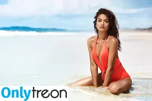 Shanina Shaik / shaninamshaik nude photo #0803