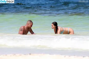 Shanina Shaik / shaninamshaik nude photo #0818