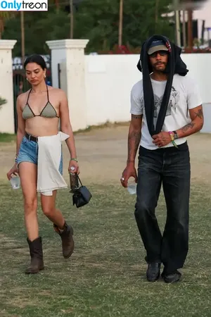 Shanina Shaik / shaninamshaik nude photo #0832