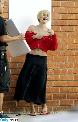 Shannyn Sossamon / shansossamon nude photo #0010